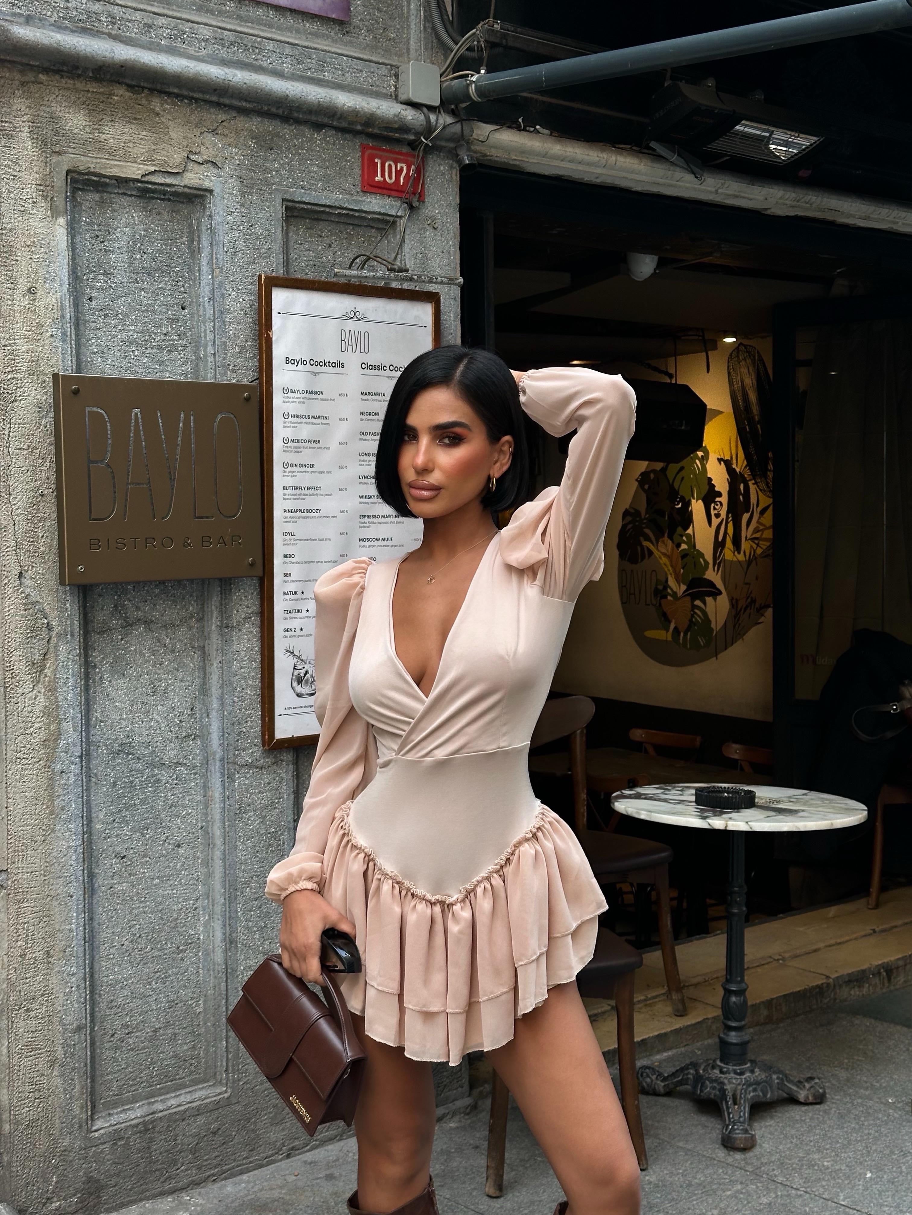 Uzay Vatkalı Elbise