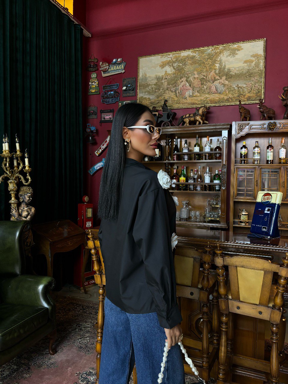 Çiçek Detaylı Gömlek