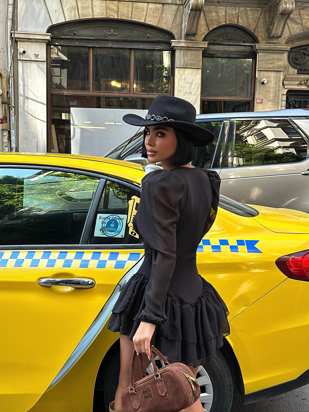 Uzay Vatkalı Elbise