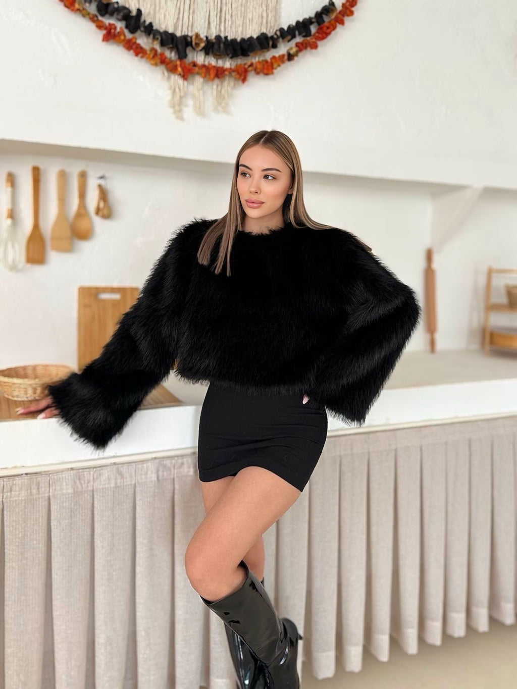 Uzun Tüylü Peluş Kazak