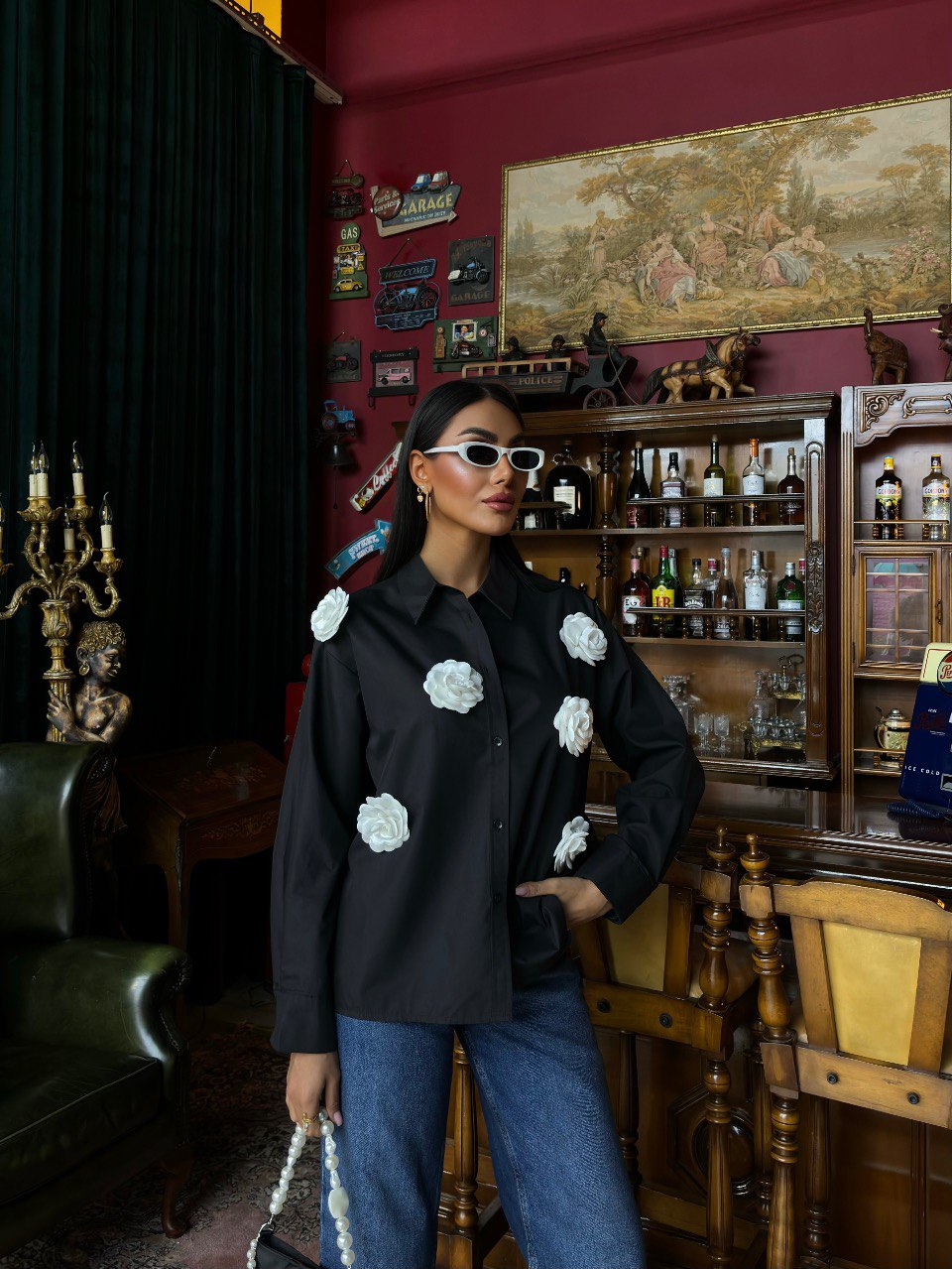 Çiçek Detaylı Gömlek