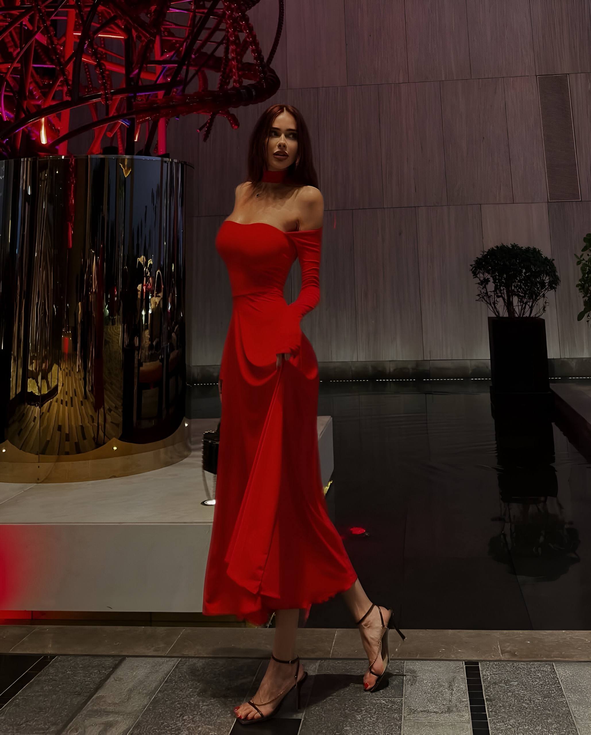 Sandy Kumaş Uzun Elbise